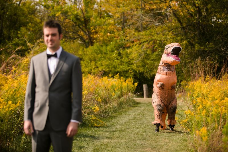 first look wedding pictuers prank